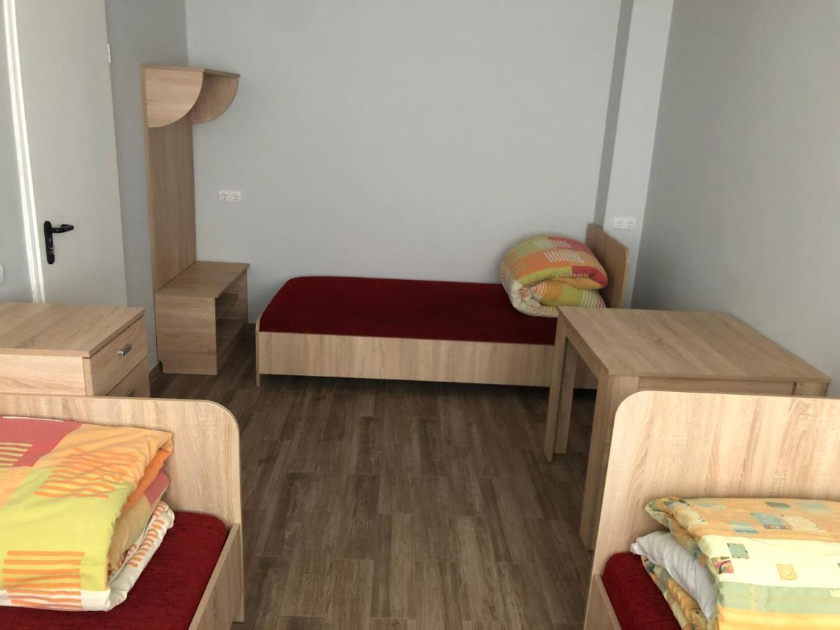 Hostel Laurita Kaunas Eksteriør bilde