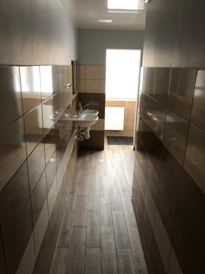 Hostel Laurita Kaunas Eksteriør bilde